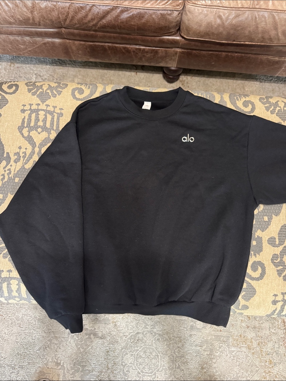 ALO Yoga Men's Crewneck Sweatshirt in Black Small